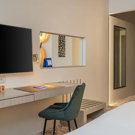 Firstname Hotel Toulouse