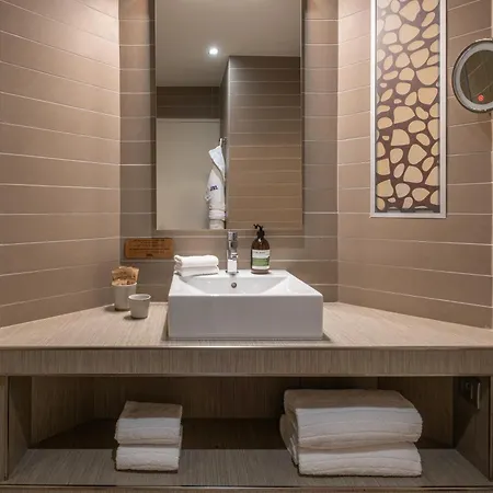 Firstname Hotel