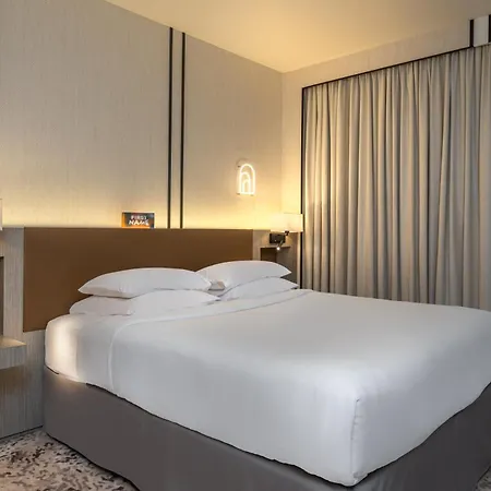 Hotel Firstname 4*