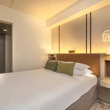 Hotel Firstname Toulouse