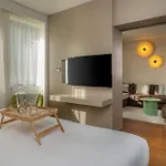 Hotel Firstname 4*
