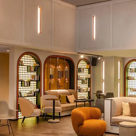 Hotel Firstname Toulouse