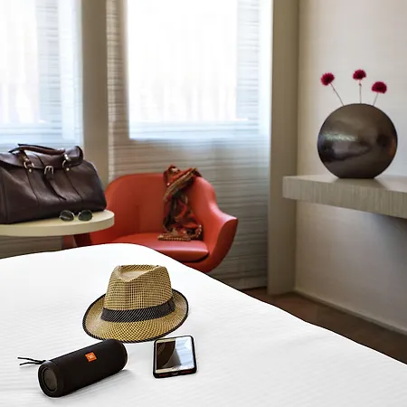 Firstname Hotel