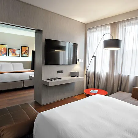 Hotel Firstname 4*