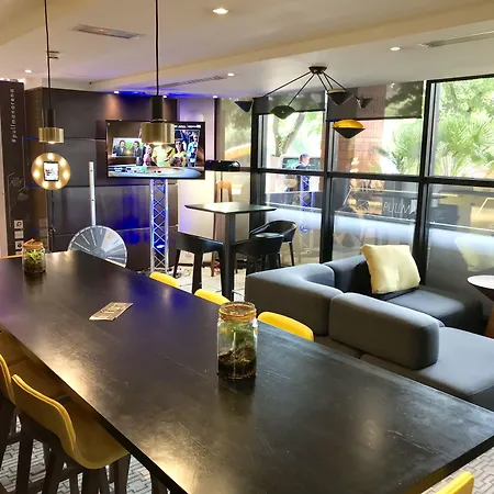 Hotel Firstname Toulouse