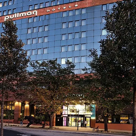 Firstname Hotel 4*