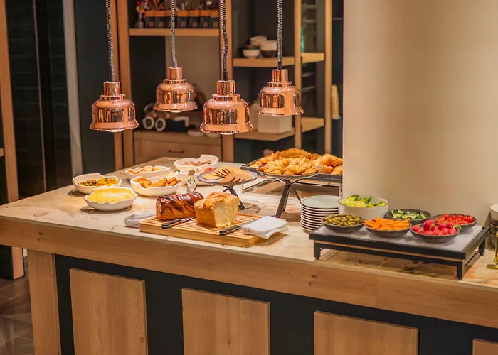 Hotel Firstname Toulouse