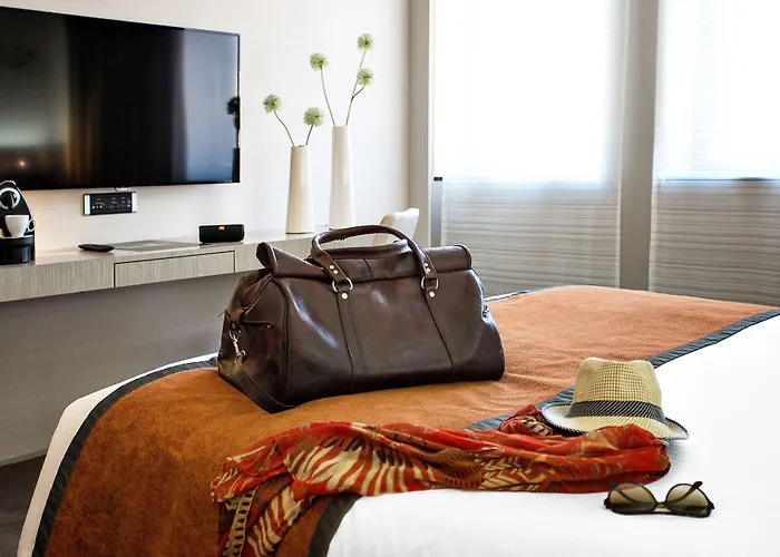 Firstname Отель 4*