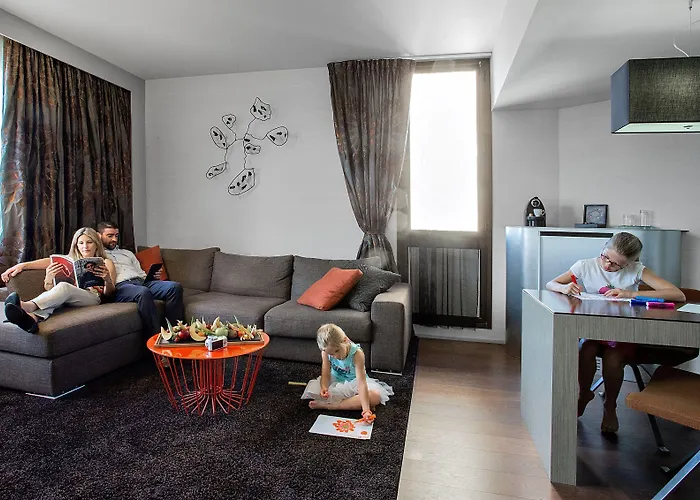 Firstname Отель 4*